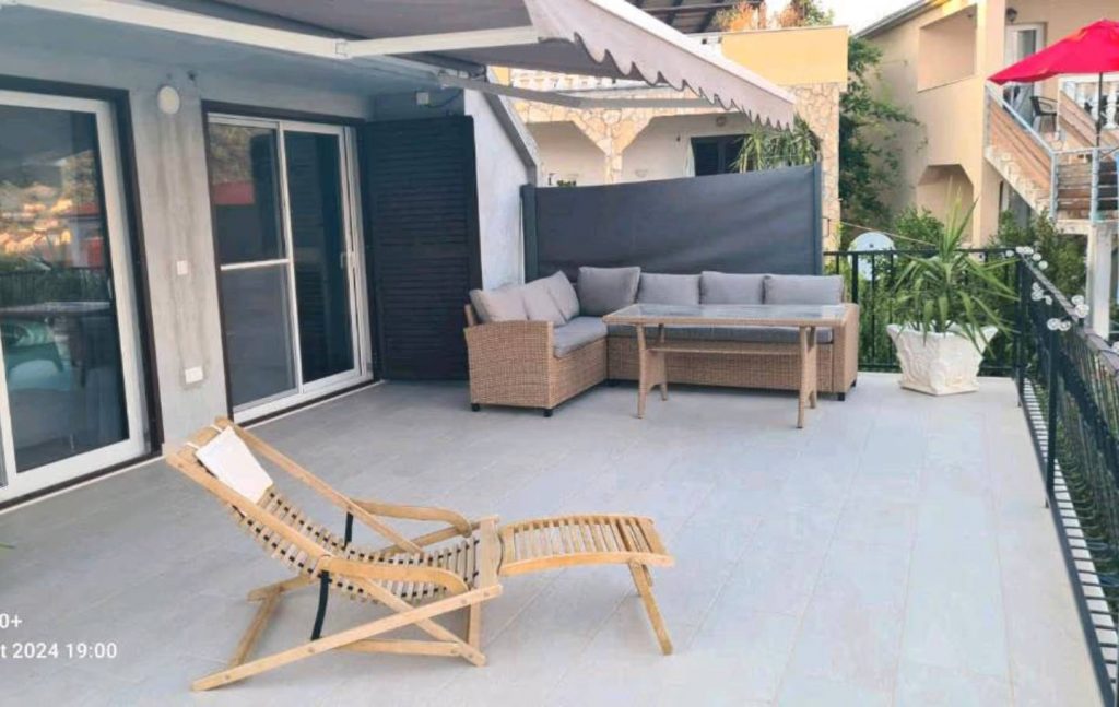 Unsere Ferienwohnungen in Kroatien bieten Ihnen in Vinišće den perfekten Rückzugsort für einen entspannten Familienurlaub an der Adriaküste.